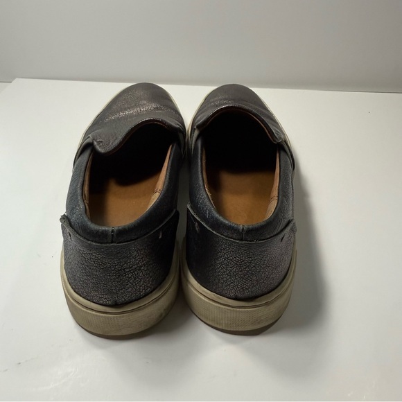 Frye Ivy Pewter Metallic Slip On Leather Sneakers Women’s Size 8M - Picture 3 of 10